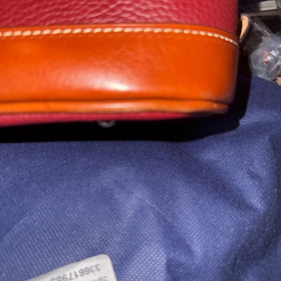 USED- Dooney and Bourke Cranberry Dome Zip Satchel. - Picture 5 of 12
